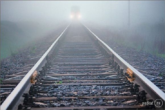 Поезда уходят от перронов в грусти