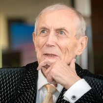 Евтушенко Евгений Александрович - стихи про животных